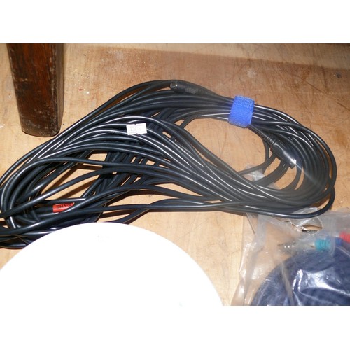 265 - 3 HIGH QUALITY VIDEO CABLES