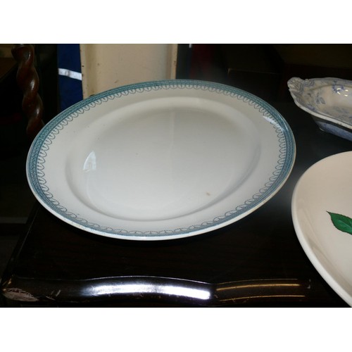 285 - COLLECTION OF 5 VARIOUS CERAMIC SERVING PLATTERS