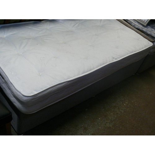 351 - SINGLE DIVAN BED WITH LIFT UP STORAGE AND MATTTRESS