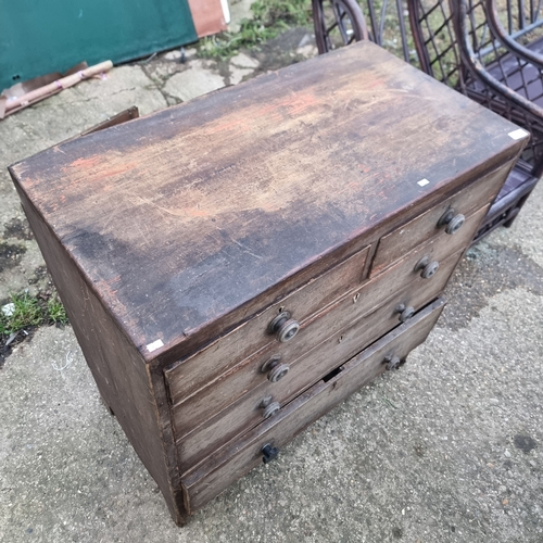 512 - WOODEN 2 OVER 3 CHEST OF DRAWERS in need of restoration.