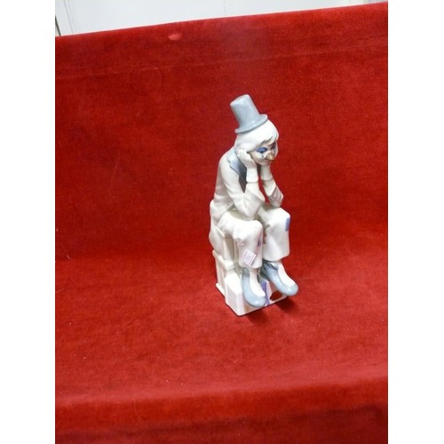 1 - A SPANISH CLOWN FIGURE