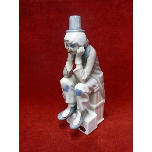 1 - A SPANISH CLOWN FIGURE