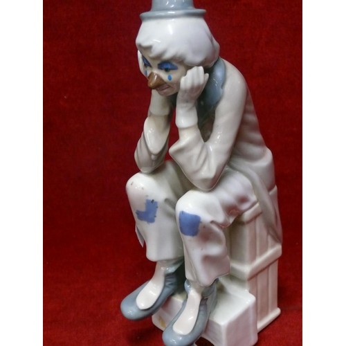 1 - A SPANISH CLOWN FIGURE