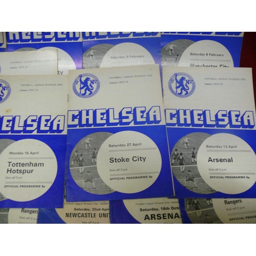 70 - COLLECTION OF CHELSEA FOOTBALL PROGRAMMES 17 LEAGUE DIVISION ONE 1973/74, 2 FA CUP 3RD ROUND 73/74, ... 