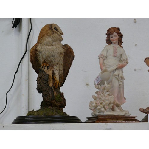 102 - 4 DECORATIVE FIGURINES 1 OWL AND 3 CHILDREN