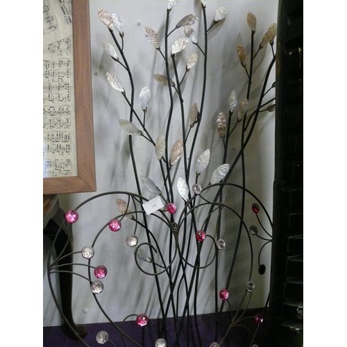 142 - MOTHER OF PEARL AND PINK BEADED WALL ART - LEAVES AND HEART