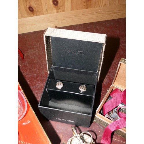 174 - DECORATIVE GOLD BOX WITH CONTENTS OF JEWELLERY BOX, JEWELLERY SCENT BOTTLE CUFFLINKS