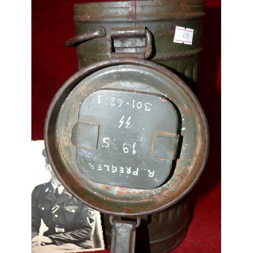 1 - WWII GERMAN GAS MASK CANISTER WITH ORIGINAL LINER IN VERY GOOD CONDITION PLUS A PHOTO OF THE WAFFEN ... 