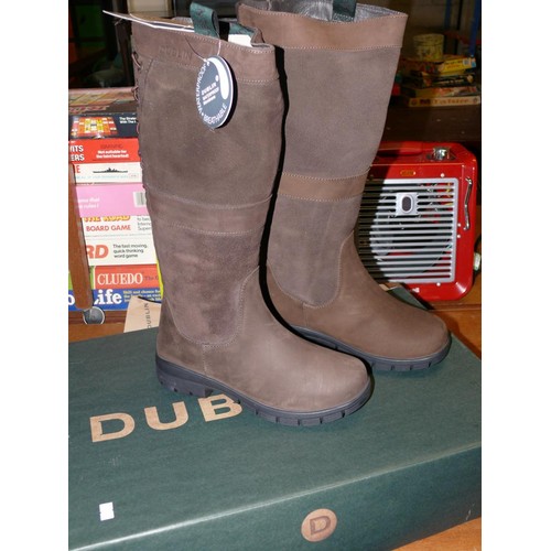 192 - PAIR OF QUALITY LADIES DANMAN BOOTS BY DUBLIN SIZE 6.5 UK - NEW IN BOX