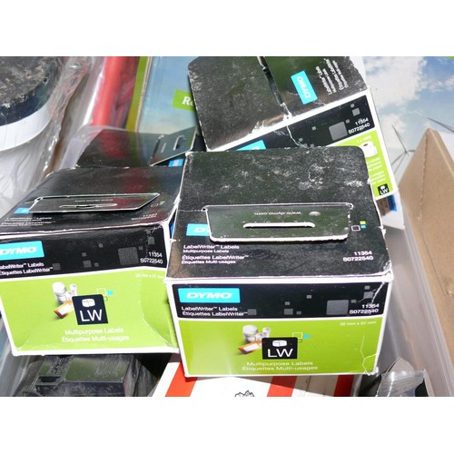 213 - RECYCELTE TONER CARTRIDGE IN BOX TOGETHER WITH A BOX CONTAINING MULTIPURPOSE LABELS, INK CARTRIDGES ... 