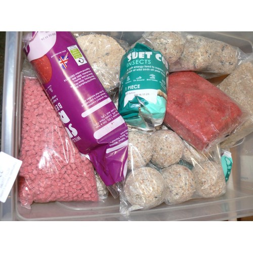 229 - BOX OF WILD BIRD FOOD - COBS, BALLS, SUET ROLL (BERRY) ETC