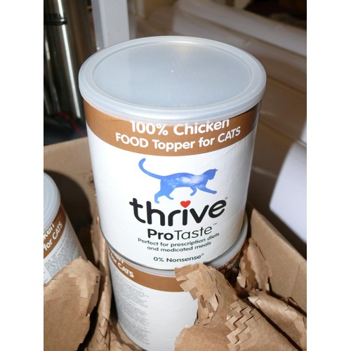 239 - 3 TUBS OF THRIVE PRO TASTE FOOD TOPPER FOR CATS - 100% CHICKEN . BB DATE 12/12/25