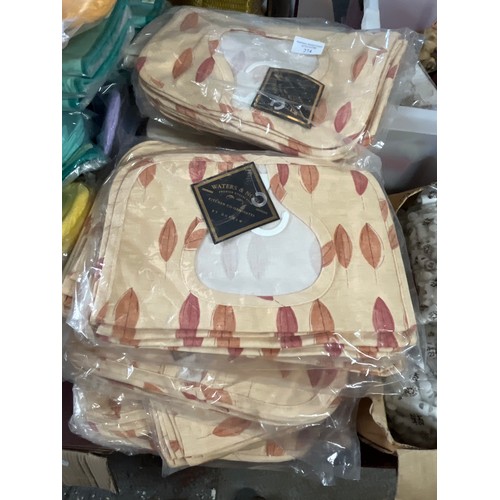 274 - LARGE COLLECTION OF BRAND NEW PEG BAGS BY KITCHEN CO-ORDINATES FOR DUNELM IN 2 DESIGNS