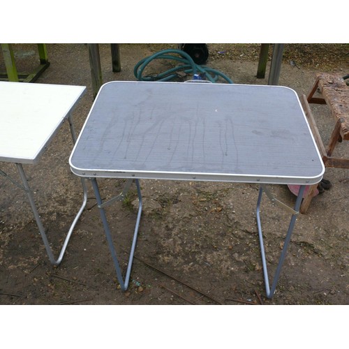 320 - 3 X CAMPING/PICNIC TABLES, FOLD FLAT IN GOOD CONDITION