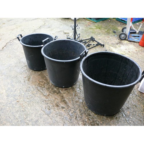 304 - 3 X HUGE PLASTIC  PLANTERS WITH HANDLES