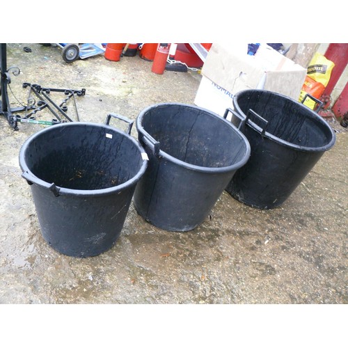 304 - 3 X HUGE PLASTIC  PLANTERS WITH HANDLES