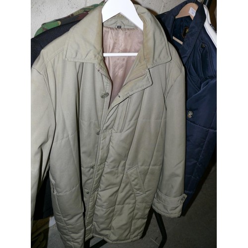 363 - 4 GOOD QUALITY GENTS JACKETS MOSTLY SIZE M TO INCLUDE A MILITARY SMOCK JACKET