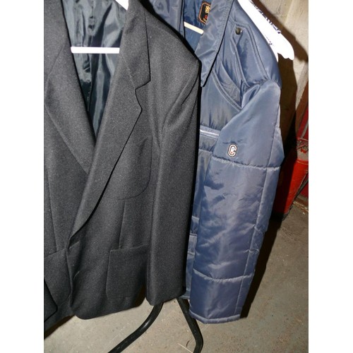 363 - 4 GOOD QUALITY GENTS JACKETS MOSTLY SIZE M TO INCLUDE A MILITARY SMOCK JACKET