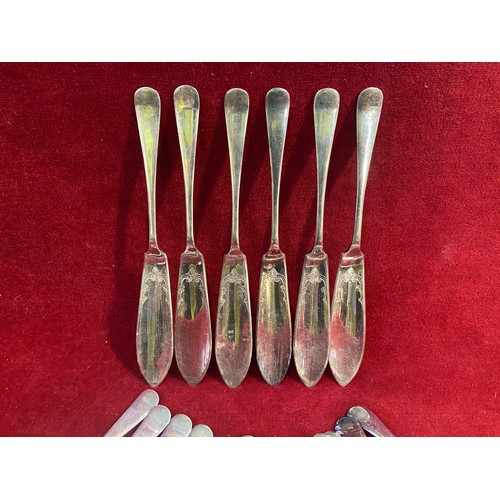 116 - Abbey plate EPNS flatware cutlery, engraved with a G on the handles, consisting of 1x serving spoon,... 