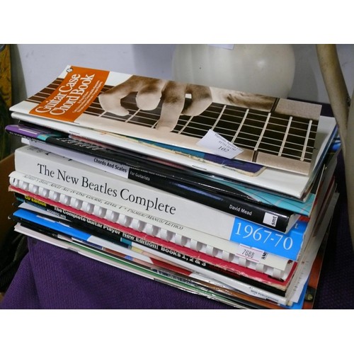 102 - MUSIC BOOKS FOR GUITAR ETC INCLUDING THE NEW BEATLES COMPLETE ETC