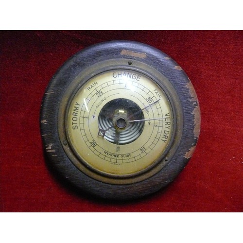 181 - Vintage Gischard Germany wall barometer.