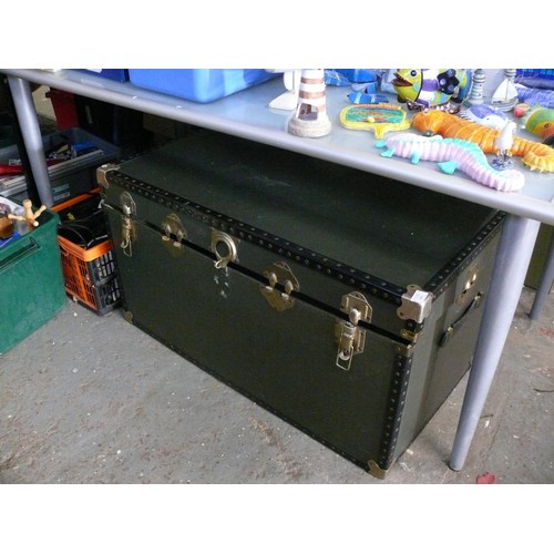 LARGE BOARDING SCHOOL TRUNK IN CHARCOAL GREY AND BLACK