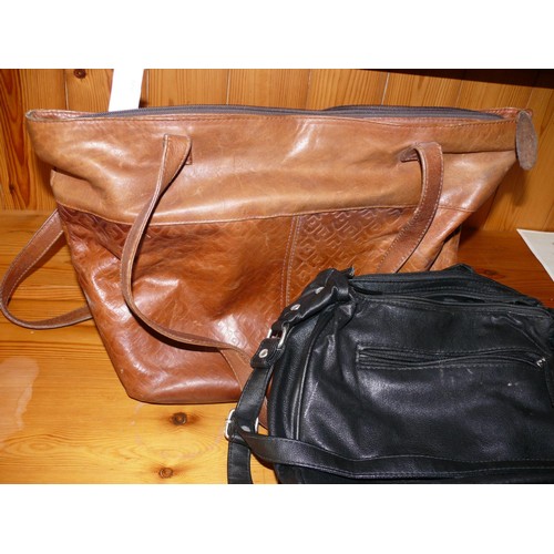 460 - BROWN LEATHER HANDBAG AND A BLACK HANDBAG