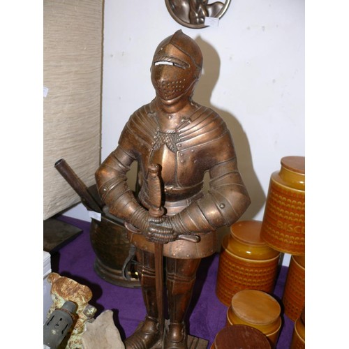 109 - LARGE COPPER KNIGHT COMPANION/FIRESIDE SET PLUS CAST IRON POT STAND WITH DRAGON, TEDDY BEAR DOORSTOP... 