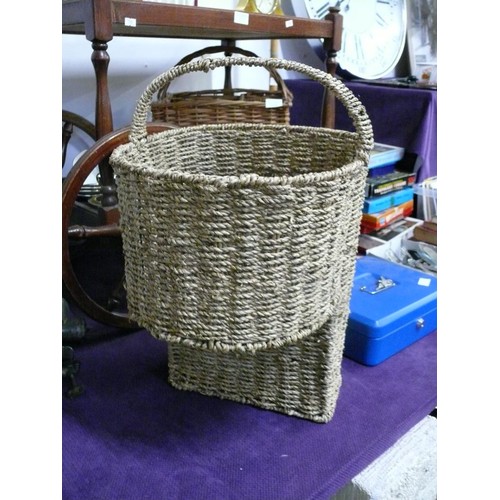 129 - VINTAGE SEA GRASS STAIR BASKET