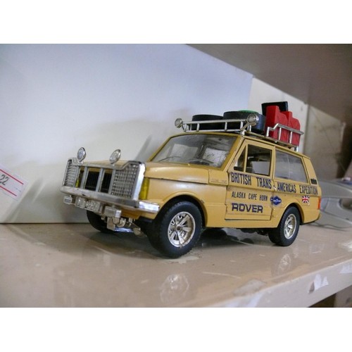 84 - BURAGO 1/24 SCALE RANGE ROVER MODEL 'ALASKA CAPE HORN BRITISH TRANS AMERICAS EXPEDITION'