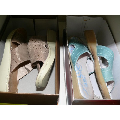 192 - 6 PAIRS OF LADIES SANDALS WITH BOXES SIZES 3.5 & 4