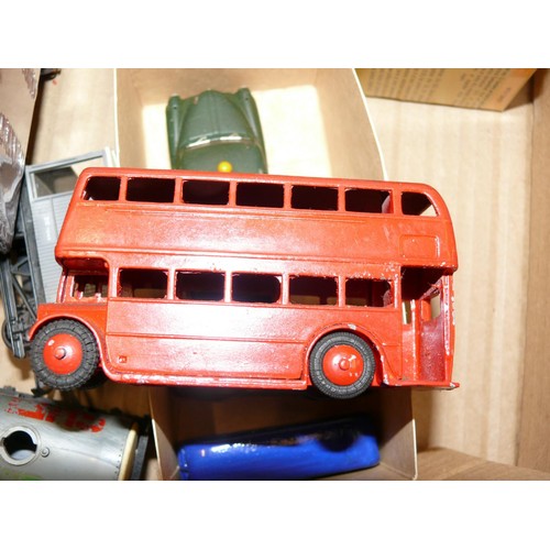 235 - MIXED BOX OF COLLECTORS CARS AND VEHICLES TO INCLUDE HORNBY DUBLO, CORGI, DINKY, LESNEY ETC