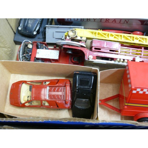 245 - MIXED BOX OF COLLECTORS CARS AND VEHICLES TO INCLUDE CORGI MAJORETTE, BURAGO, LESNEY ETC