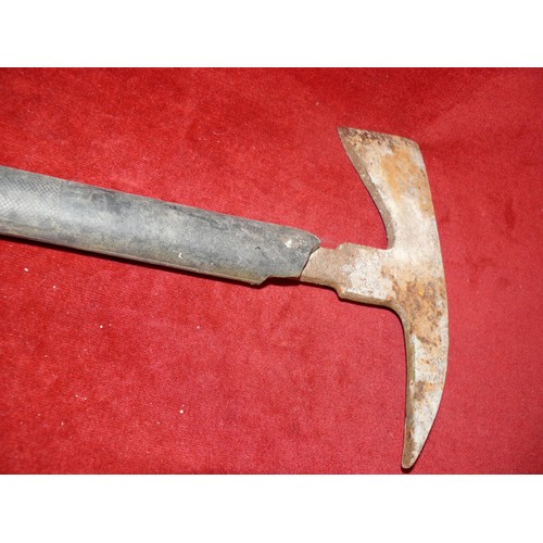 207 - WORLD WAR 2 FIREMANS AXE