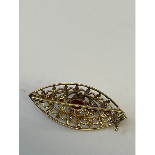 47 - STUNNING BEAUTIFUL 9CT GOLD FILIGREE BROOCH WEIGHT 3.9GR 5 GARNETS GEOLOGICAL CATALOGE 960