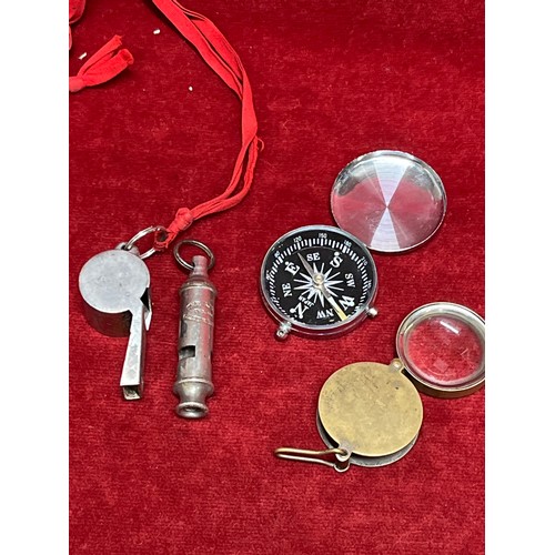 25 - VINTAGE COLLECTABLES INC ACME THUNDERER WHISTLE, ACME GUIDE WHISTLE,  A MAGNIFYING GLASS IN FOLDING ... 