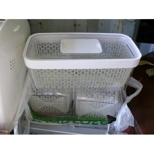 398 - PANASONIC BREADMAKER & OXO FRIDGE STORAGE BOXES