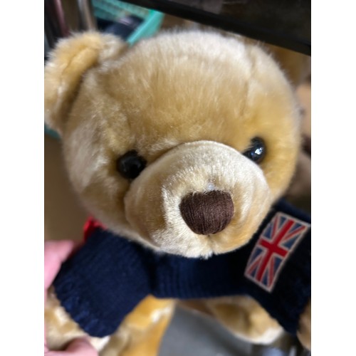 346 - COLLECTION OF CUDDLY TOYS ETC