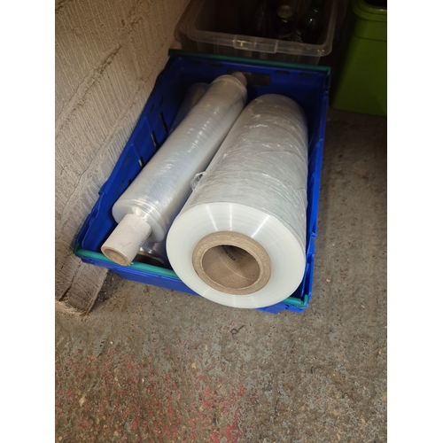 113B - LARGE ROLLS OF INDUSTRIAL CLING WRAP