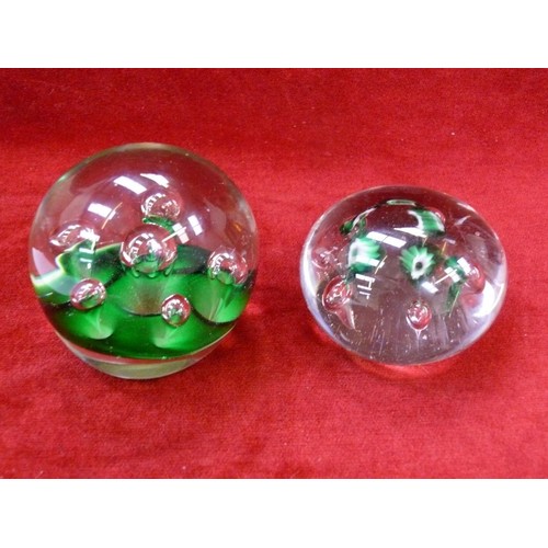 31 - Pair of vintage glass paperweights - green bubbles.