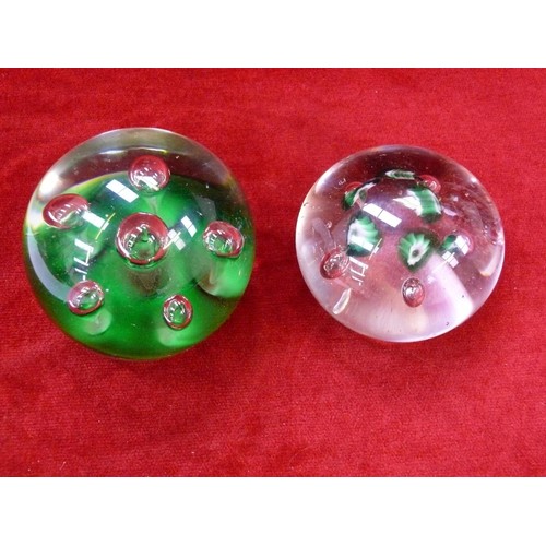 31 - Pair of vintage glass paperweights - green bubbles.