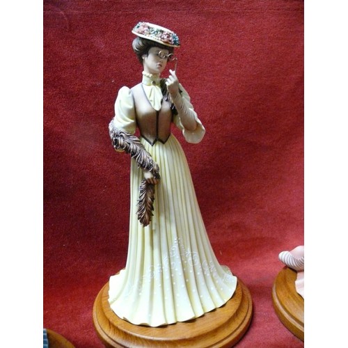 5 - Four Capo-di-monte Ipa porcelain women figurines:
1x Pink dress lady #215/1500
1x Blue dress lady wi... 