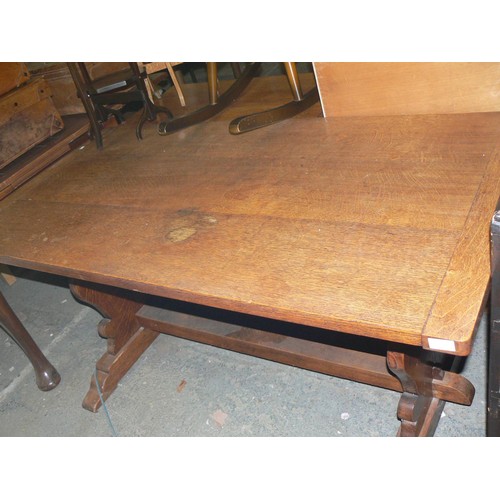 430 - Early 20thC solid oak farmhouse dining table.