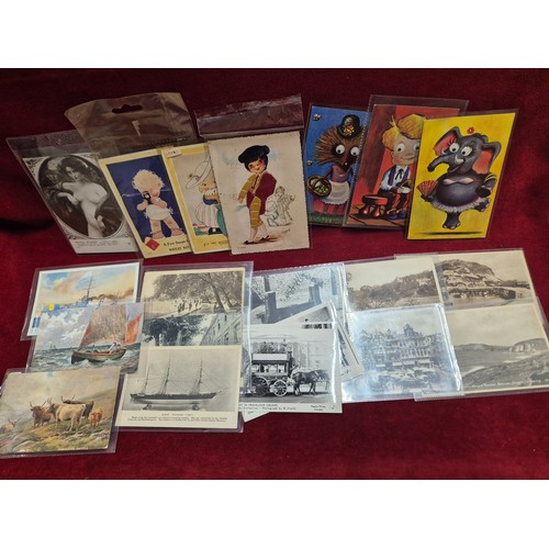 46D - Lot of early 20thC postcards, greetings cards and photos.