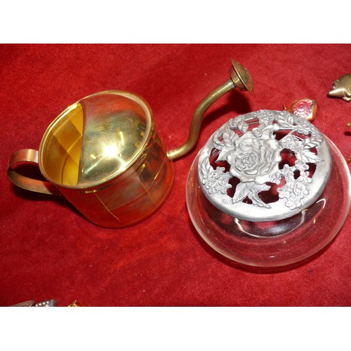 72 - COLLECTION OF DECORATIVE METALWARE TO INCLUDE BRASS WATERING CAN, PEWTER STAMP BOX, PEWTER LIDDED GL... 