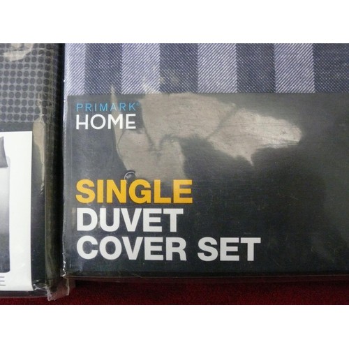 117 - 2 NEW SINGLE DUVET COVER SETS GREY STRIPE AND GREY OMBRE