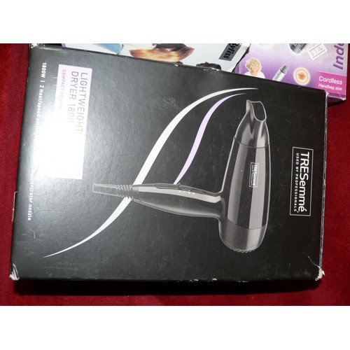 118 - TRESEMME LIGHTWEIGHT DRYER 1800 PLUS BABYLISS COMPACT DRYER AND BRAUN INDEPENDANT STYLE N GO ALL IN ... 