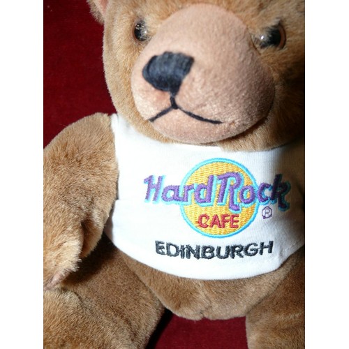 122 - A SET OF 7 HARD ROCK CAFE BEARS WITH VARIOUS PLACE NAMES