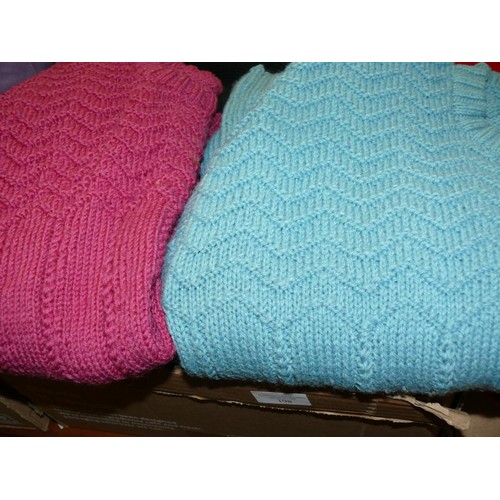 194 - BOX OF 9 LADIES KNITTED JUMPERS, VARIOUS COLOURS