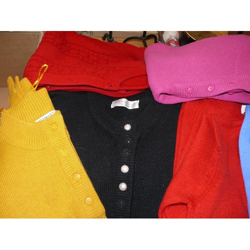 198 - BOX OF 10 LADIES JUMPERS AND 4 LADIES CARDIGANS IN VARIOUS COLOURS